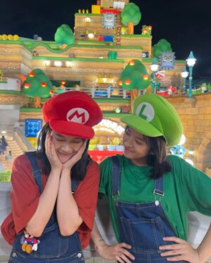 Zee JKT48 Instagram - so much fun~! ✨🦖