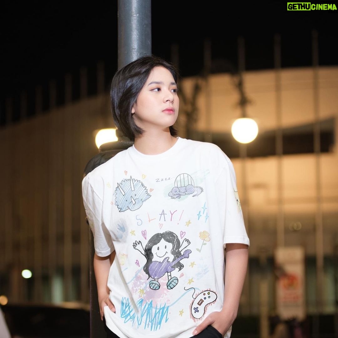 Zee JKT48 Instagram - last day of my T-Shirt’s PreOrder! @jkt48mrch for more info 🫶🏻