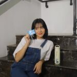 Zee JKT48 Instagram - Sudah buka Tabungan Tora x JKT48 belum? Jangan lewatkan penawaran untuk kamu yang tergabung di JKT48 Official Fan Club maupun Free Membership. Kamu bisa mendapatkan suku bunga tabungan sebesar 4,8% per tahun selama satu tahun pertama. Kalau sudah buka rekening, kamu bisa manfaatkan aplikasi J Trust Mobile untuk membeli JKT48 Point dan mendapatkan cashback 5% yang akan dikreditkan ke rekening Tabungan Tora. Yuk, buruan buka rekening Tabungan Tora x JKT48! Kalau udah buka tabungannya, jangan lupa tag aku & @jtrustbank ya! #TabunganTora #JTrustBankXJKT48 #JumpTogether #JKT48.