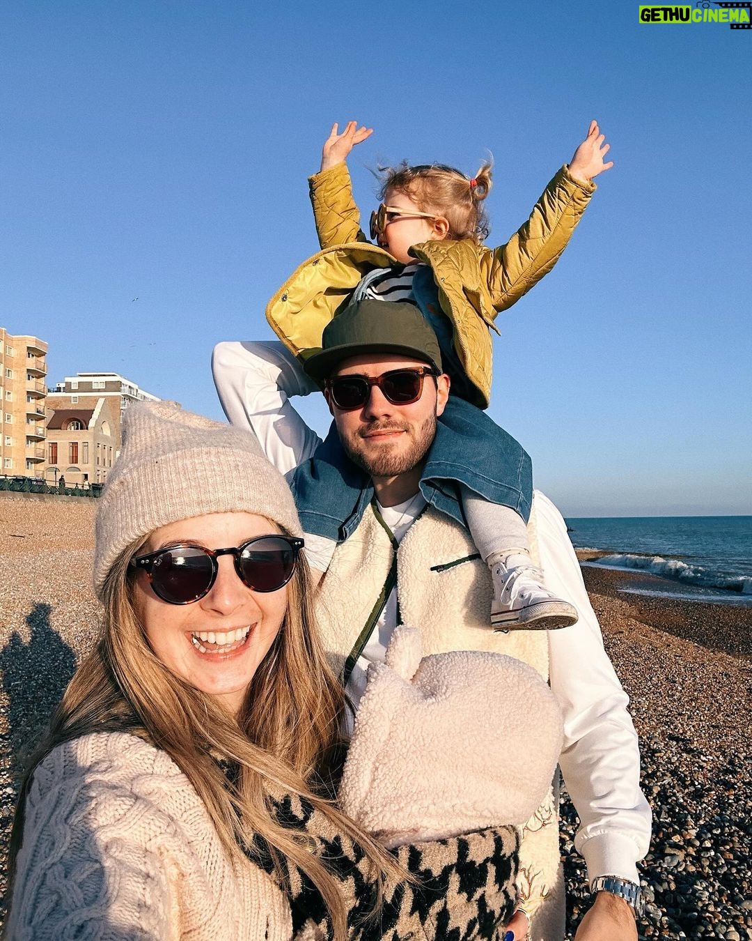 Zoe Sugg Instagram - Week 10 of 2024 ✨ A couple of days late on this one but what a lovely week filled with ice cream sunset walks & seeing lots of friends 🥰 1. The girlies 2. Tried to get a nice beach selfie and this was the best of the bunch! 😅 Nala was also with us but we couldn’t lift her up for the photo! 3. Little pit stop at Morrocos - I always gravitate to a berry ice cream! What’s your go-to? 4. Did a bit of planting with my little helpers 🧸 5. Went into the attic in search of an old diary and stumbled on all my notebooks from back in the day. I think this one was from around 2013/2014. I love so many of these old school video ideas! Who remembers the pamper video with Tanya? (I still have it on my channel) love a bit of YouTube nostalgia! 6. Ottie was in the cutest mood on this morning and this was snapped after a kitchen dance party with @alfiedeyes ♥️ 7. I sorted out Ottie’s little garden house and potted up some plants for her, she got straight to watering them 🙌🏼 8. Watered mums plants whilst she was on holiday (yes my mum has the most amazing greenhouse & veg patches I’ve ever seen, I could just live in here) 9. @joe_sugg got Novies first giggle out of her and it was so cute! Thanks @syndicate for capturing it! 10. Had an everything bath which was EVERYTHING! Particularly obsessed with this @vievemuse bath soak, it smells absolutely incredible! Hope you all had a lovely week last week & make the most of this one ♥️