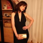 Zooey Deschanel Instagram - This weekend’s color palette: 🖤💎