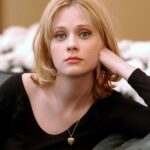 Zooey Deschanel Instagram - To all my fellow natural brunettes: did you also have a blonde phase?? Is this universal???