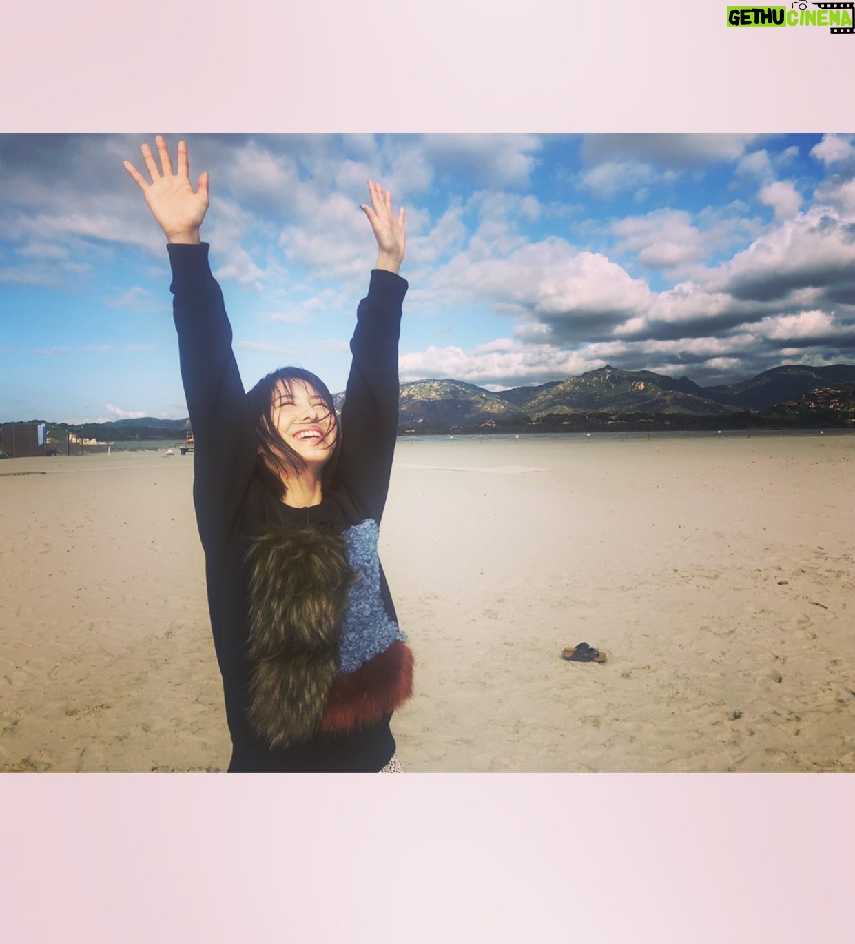 Minami Hamabe - 352.2K Likes - はじめました☺︎