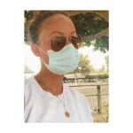 Olivia Wilde Instagram – I have so much food in my teeth and you have no clue. Wear a damn mask. No, it doesn’t cause breathing problems. No, it isn’t worse for you than the virus. I like these lightweight easy disposable ones. They’re $6 for 50 masks. Just do it. This isn’t a debate. It’s science. We can debate about other stuff, like fruit in salad which is WRONG.