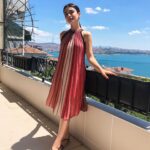 Özge Yağız Instagram – 🍒