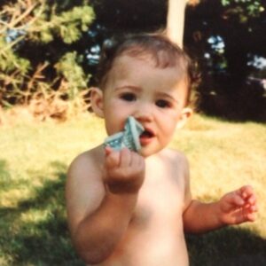 Emmy Rossum Instagram - #tbt circa 1988. why was I trying to eat money???