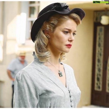Burcu Biricik Instagram - Hepsi benim bebeklerim ❤️🎈
Hepsini aşırı seviyorum🦋
#Repost
@kokarcamedya
・・・
Burcu Biricik ve onunla hayat bulan karakterler; Kimi zaman bizi ağlattı, kimi zaman güldürdü, şaşırttı... Sizin en favori Burcu Biricik karakteriniz hangisi? 😍🤔
#kokarcamedya #burcubiricik #sinema #dizi