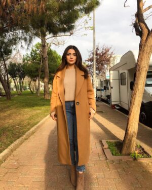 Özge Yağız Instagram - 🤎