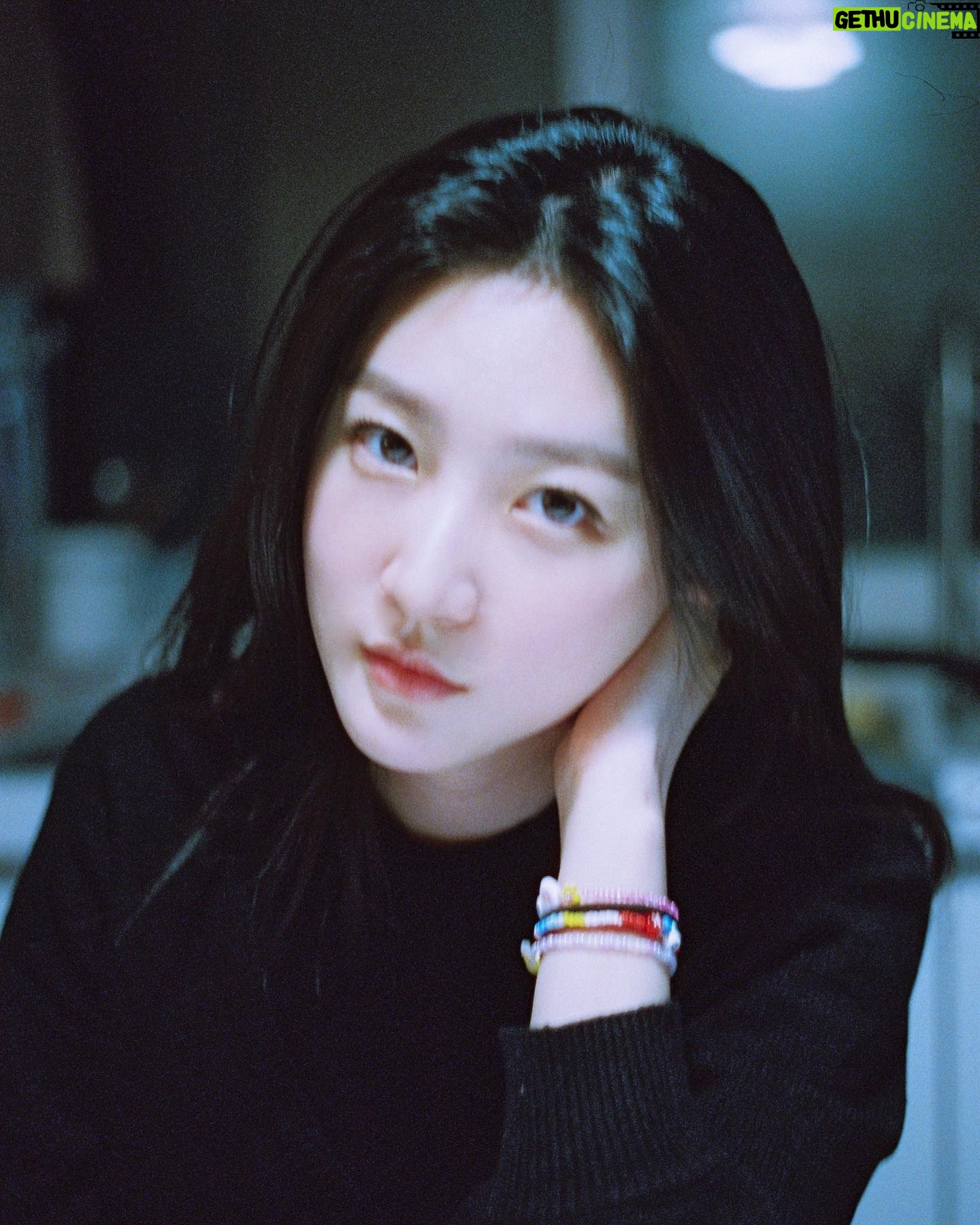 Kim Sae-ron - 199.8K Likes - ➰