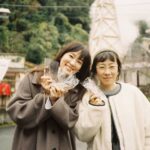 Asami Mizukawa Instagram - ナイルパーチの女子会ありがとうございました🐟
栄利子、一筋縄ではなかなかいかずしんどかったですが最後は何とかひとりで立てたかな…。
監督、スタッフ、真歩さんのおかげで栄利子との距離を縮められました。感謝しかないです。ありがとうございました。
写真は大好きな真歩さんと。

#ナイルパーチの女子会
#フィルムで撮った現場写真