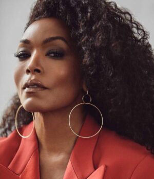 Angela Bassett Instagram - Hey Everybody you good? Loving this issue of @backstagecast ! My team showed up & out for this one! Thanks for working your magic on me and many thanks to #Backstage for the love! @dandremichael @hairjunkierandy @jlynnstyle18 @gnsquire @glaskewii