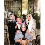 Narges Mohammadi Instagram - امسال یکی از بهترین تولد هام بود به خاطر حضور شما و سوپرایزهای 
پشت سر هم 🤗🤗🤗 بهاره جون و الهام جون نیوشا جون خیلی ممنون 🎂🎂🎂♥️🌺🌸