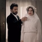 Sahar Dolatshahi Instagram – 🎥
اینجوری بخواد ادامه پیدا کنه فکر نمیکنم چیزی که ازم بجا میمونه تصویر جالبی باشه . . .
.
هشتمین قسمت از سریال «می خواهم زنده بمانم» در فیلیمو منتشر شد.
.
در جدیدترین قسمت این سریال همچنین می توانید قطعه جدید «هوای زمزمه هایت» با صدای همایون شجریان را نیز بشنوید.
.
حامد بهداد، سحر دولتشاهی، پدرام شریفی، علی شادمان، آناهیتا درگاهی و مهران احمدی با هنرمندی آزاده صمدی، امیر نوروزی، مهدی حسینی نیا، فرید سجادی حسینی و بابک کریمی با حضور افسانه چهره آزاد، عزت مهرآوران، محمدرضا مالکی، بهرام ابراهیمی، ناهید مسلمی، مهدی صباغی و بهاره کیان افشار بازیگران این سریال عاشقانه هستند.
.
سریال عاشقانه «می خواهم زنده بمانم» به کارگردانی شهرام شاه حسینی و تهیه کنندگی محمد شایسته هر دوشنبه ساعت ۸ صبح از فیلیمو پخش می‌شود.
.
ساخت تیزر: مسعود رفیع زاده
.
‏@filimocom
‏@iwanttoliveseries