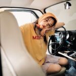 Mei Nagano Instagram - ・
@mini_tkj 発売。
大好きなTシャツを沢山着て
楽しい撮影でした☺︎
みてね〜📚