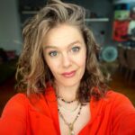 Burcu Biricik Instagram - love orange 🧡