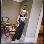 Victoria Song Instagram - 我也要过 #六一儿童节 🥰🥰 
@chanelofficial 
@chanel.beauty