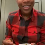 Samira Wiley Instagram - On top of learning how to be a new mom, I’m also learning how to be a social human being again—is there a book for that, too? This Summer, the one thing I don’t have to overthink is getting delicious, convenient, and nourishing food for me and the fam thanks to Daily Harvest. Use code SAMIRA for a discount on your first order. @dailyharvest #dailyharvest