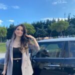 Gökçe Akyıldız Instagram – friday 🦋