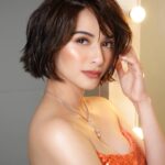 Jennylyn Mercado Instagram – 6.6

Make up: @antheabueno 
Hair: @rjdelacruz
Styling: @ajalberto
Lashes: @tokyoglamph