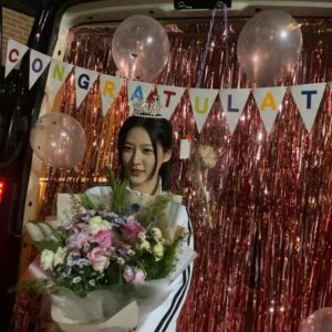Kim Sae-ron Instagram - 우수무당 가두심 촬영 끝!
또 한번 행복한 하루네요 나는 사실 매일 행복해요🥰