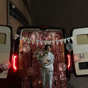 Kim Sae-ron Instagram - 우수무당 가두심 촬영 끝!
또 한번 행복한 하루네요 나는 사실 매일 행복해요🥰