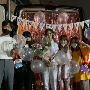 Kim Sae-ron Instagram - 우수무당 가두심 촬영 끝!
또 한번 행복한 하루네요 나는 사실 매일 행복해요🥰