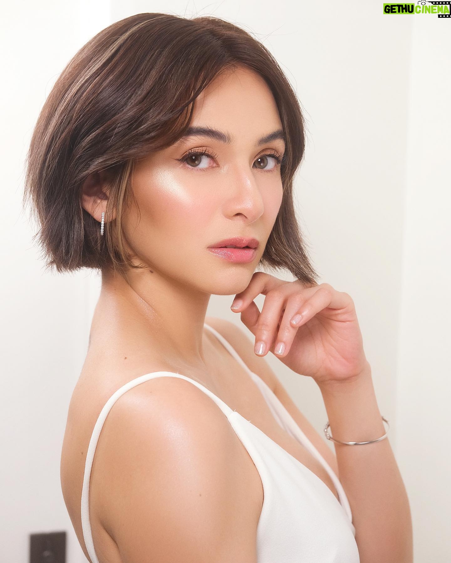 Jennylyn Mercado Instagram - Neutrals 🤍