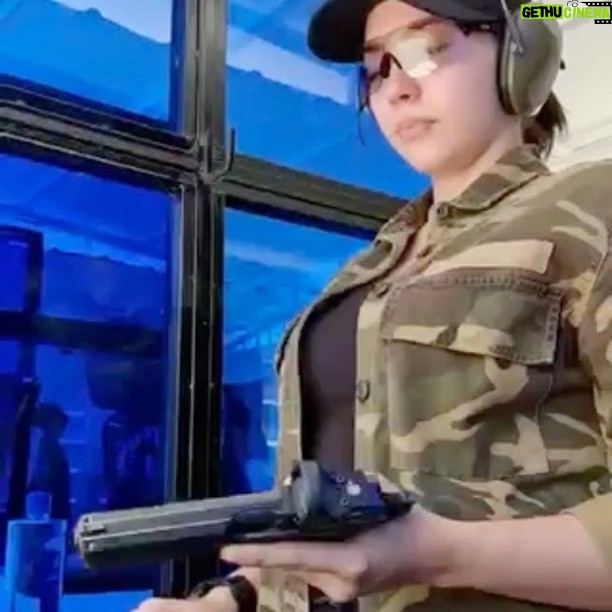 Julia Montes - 184.6K Likes - Never mess with the woman whose aim is better than her temper 🎯🔥🔫😉 #JMtips