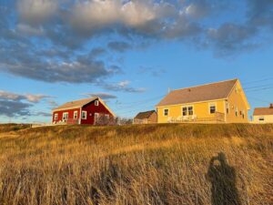 Milla Jovovich Instagram - What an insanely magical experience we had staying in the gorgeous town of Bonavista #newfoundland! Our cabin was literally heaven. Every morning I would wake up an hour before my daughter @everanderson just to sit on the porch and stare at the sea, drink my tea and do a crossword. After Ever finished work on her new movie #peterpanandwendy in the evening, we would go for walks, climbing the rocky cliffs leading down to the ocean. I loved watching her jumping from rock to rock, scrambling around like a little gazelle. At this time of year the weather has been incredible, the wind is fierce but warm, both exhilarating and relaxing. It’s really been unforgettable getting to know this gorgeous, rugged bit of paradise. Thank you to all the wonderful people of this community for welcoming us with open arms!✨