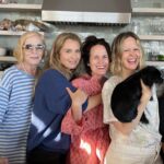 Sarah Paulson Instagram – Chosen family. 📸 @fergyevers