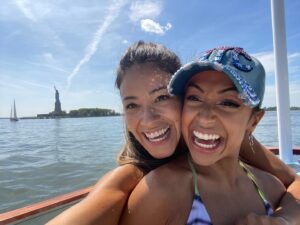 Gina Rodriguez Instagram - ❤️✨