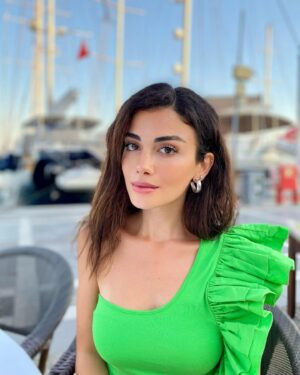 Özge Yağız Instagram - 