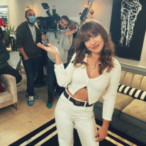 Biran Damla Yılmaz Instagram - Bi tık.💁🏽‍♀️