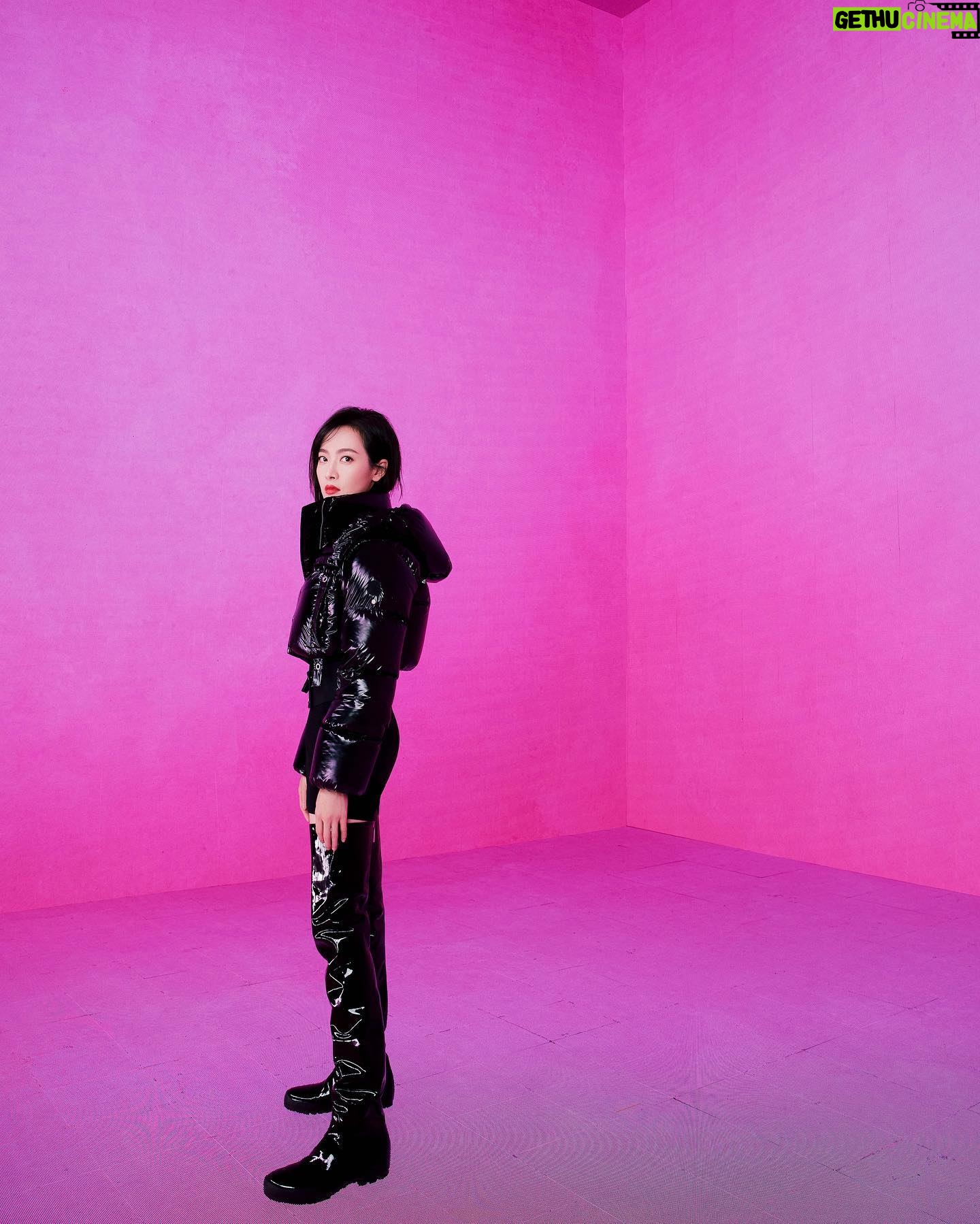 Victoria Song - 103.5K Likes - #MONDOGENIUS天才世界# 天才世界无限可能 @moncler #monclergenius