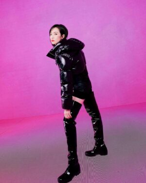 Victoria Song Instagram - #MONDOGENIUS天才世界# 天才世界无限可能 @moncler  #monclergenius