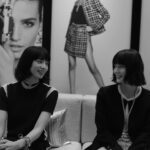 Nana Komatsu Instagram - CHANEL collection S/S2022 🚶‍♂️...

「ファッション=服、モデル、フォトグラファー」
とヴィルジニーは語る。
カメラマンのフラッシュを浴びる中、モデルが歩くという80年代から90年代のランウェイを思い起こさせる演出は、今までのcollectionと一味違った躍動感、観てる私達も心躍りました💃着てみたいものが沢山〜‼︎

Thank you for the special time, CHANEL🌹 
I'm looking forward to the next time!!

@chanelofficial
#chanelspringsummer