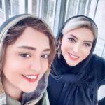 Narges Mohammadi Instagram - چقدر سر کار با تو خوش میگذره 🤗🤗
تو وسط این همه خستگی و استرس چه خوبه هستی 
همیشه بخندی و شاد باشی دوست بامزه من♥️