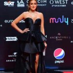 Amina Khalil Instagram - From the last night at GFF this year... ⭐️ @elgounafilmfestivalofficial Till next year darling ! (Tap pics for details of that nights look) special thanks to @onze_heures_onze for the diamond necklaces that everyone asked me about ! Love x