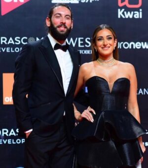 Amina Khalil Instagram - From the last night at GFF this year... ⭐️ @elgounafilmfestivalofficial Till next year darling ! (Tap pics for details of that nights look) special thanks to @onze_heures_onze for the diamond necklaces that everyone asked me about ! Love x