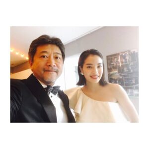 Suzu Hirose Instagram - 今年の写真で1番気に入ってるもので、よいお年を、と。今年もありがとうございました☺︎
