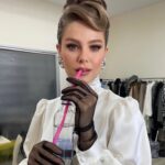 Burcu Biricik Instagram - backstage 🤘🎈