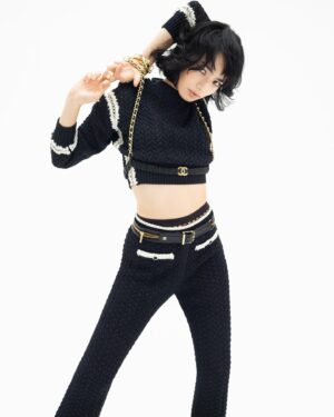 Nana Komatsu Instagram - @harpersbazaarjapan 🖤🤍