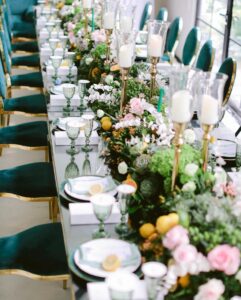 Jennylyn Mercado Instagram - Our wedding wouldn’t have been made perfect without the help of some of our favorite local businesses! 
Thank you to @garydacanay_eventstylist for the wonderful styling of our venue, for setting such a wonderful ambiance at tinanggal pa talaga lahat ng pollen sa fresh flowers just so my allergies arent triggered 😍 Thank you rin sa @juancarlocatering for the perfect wedding menu, to @audreyspastries for the beautiful carefully-crafted cake,and to @thepurplewok for our staff meals❤️🥰 Maraming salamat po 💖