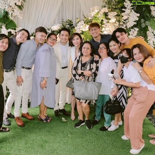 Jennylyn Mercado Instagram - FAMILY💕
Thank you @medesteticaph for
Making our Wedding Celebration safe👍🏼