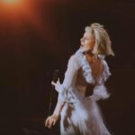 Aurora Aksnes Instagram – Thank you so much Mexico City 🧡 I felt like a ball of ice, dancing on a stage of fire. 
Thank you all for coming to see us. Playing for an ocean of 20.000 floating heads still felt so intimate and pure. Purrrrrrrr purrrrrr 
Magical moments taken by @ilean_zuniga