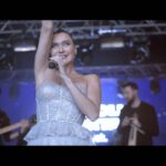 Şevval Sam Instagram - ⭐️Yine unutulmaz konserlerden biri.. @anadolu.sigorta partisi ⭐️⭐️⭐️⭐️⭐️⭐️
Video: @cankarabulutofficial 
Elbise: @tarikedizofficial 
Styling: @816styling 
@sburcucam @mina.tanay 
Menajer: @ceydahasirci
