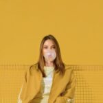 Alina Boz Instagram - Sarı, yaza duyulan özlemdir. Sence? #ADICOLOR @adidas.turkiye