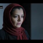 Sare Bayat Instagram - 🎬
رونمایی از تیزر #اتاق_تاریک
.
تیزر فیلم سینمایی “اتاق تاریک” به نویسندگی، تهیه کنندگی و کارگردانی #روح_الله_حجازی در آستانه جشنواره فیلم فجر رونمایی شد. تیزر این فیلم توسط حمید نجفی راد ساخته شده است
.
"اتاق تاريك" پنجمين ساخته حجازى پس از فيلم هاى "درميان ابرها"، "زندگى خصوصى آقا و خانم ميم"، "زندگى مشترك آقاى محمودى و بانو" و "مرگ ماهى" است.
.
حجازى سه سال بعد از آخرين ساخته اش "مرگ ماهى" امسال با "اتاق تاريك" كه تجربه اى متفاوت با ساير ساخته هايش محسوب مى شود به جشنواره فجر مى آيد
.
#ساره_بیات ، #ساعد_سهيلی ، اميررضا رنجبران، مرواريد كاشيان، محمد امامي، رضا احمدى، ژيلا دايي با معرفي؛ سيد عليرضا ميرسالارى بازيگران "اتاق تاريك" هستند.
.
در خلاصه داستان فيلم "اتاق تاريك" آمده است: فرهاد و هاله فصل جديد زندگي خود را آغاز كرده اند و اين سرآغاز تغييرات ديگرى است كه آنها را در مواجهه با مسائل جديدي قرار مى دهد
.
صفحه رسمی فیلم:
@darkroom_movie
@darkroom_movie
@darkroom_movie