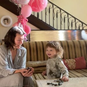 Milla Jovovich Instagram - A little peek into the last week😘 
Now these moments look ideal. And they truly are. And their are a few reasons for that. 1. I have lots of help. I have two INCREDIBLE nannies who have been with my family for years and who are some of my nearest and dearest friends. My father lives with us and is always there. I have amazing friends and family who are constantly around bringing joy to our lives. 2. I have a husband who loves to be home with us and shares all the tough parts of parenting with me. 3. I have a career that I love and that’s been incredibly successful which gives me the financial privilege of spending a lot of time with my family. 4. Because of said privileged life, I have had access to abortion, used it and chose the right time to have children, with the right man. I CHOSE to have children. Because I WANTED them so much. I wanted to be a mother. I wanted to spend time with my family. I could afford children. I was able to live my life to the fullest before having children. They are not a burden but a joy. Because of laws like SB8 in Texas, these choices are now gone for so many women. And the women affected most are the ones living below the poverty line. They don’t have the privilege to wait and have babies when they want them and can truly give them the time and attention they demand. They won’t have the privilege of finishing their schooling and figuring out what they want to do with their OWN LIVES first. It’s heartbreaking. I read so many stories of child abuse and it’s laws like SB8 that will make child abuse statistics soar in the coming decade and longer. It’s staggering to think that in this day and age, people in power can talk about the right to choose when it comes to vaccines, but will dare take the right to choose from women when it comes to child birth. It’s state enforced pregnancy. It’s brutal that something which should be such a blessing is now a curse on so many women who can’t afford to travel out of state for help. Here’s some  links, people and org’s to support:
@abortionfunds
@thepinkhousedefenders
@wholewomans
@sistersong-woc
@plannedparenthood
@sarahsophief 
@rallyandrise
#abortionisessential
#bansoffourbodies