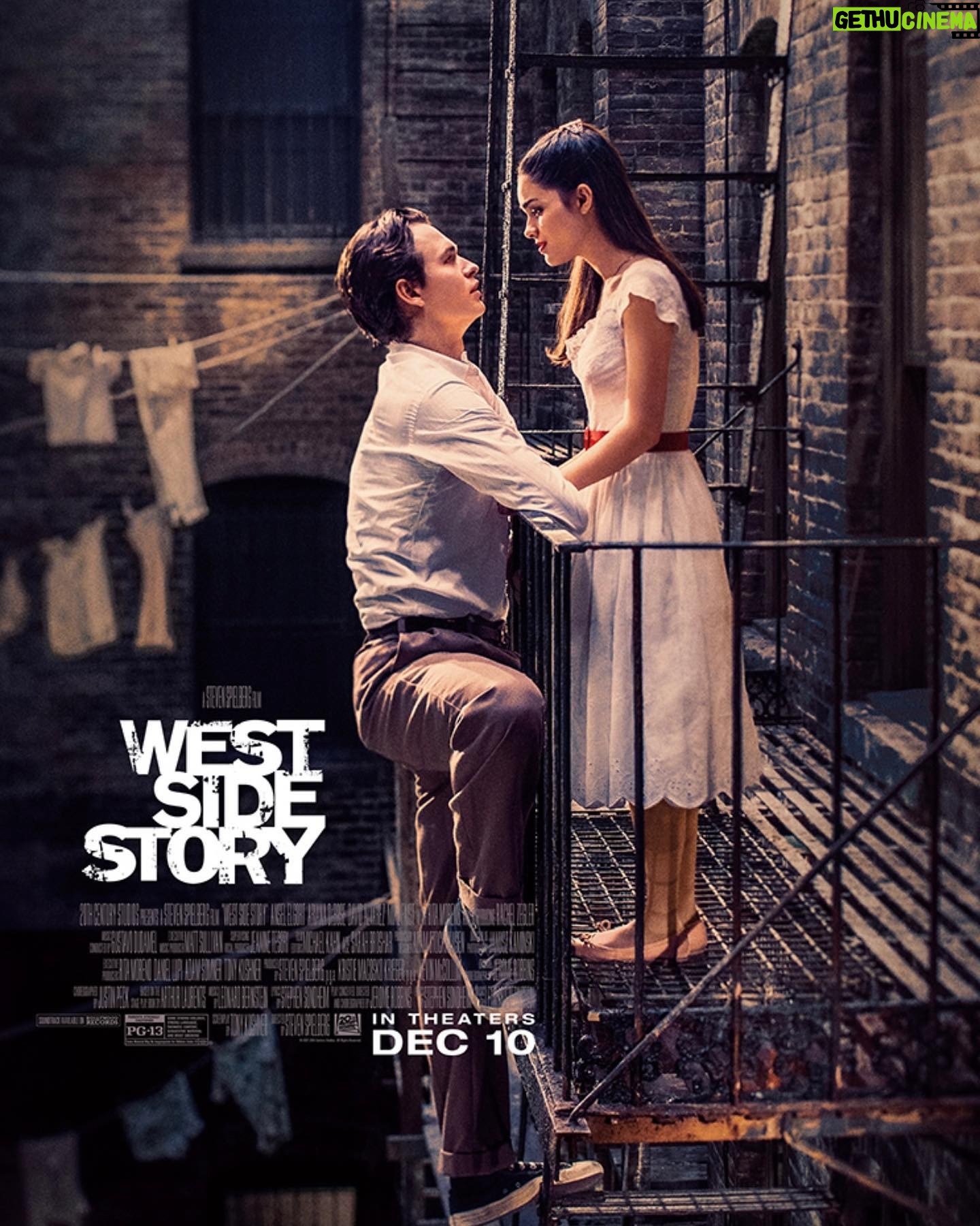 Jessica Capshaw Instagram - Westside Story is here!! Westside Story is here!! Westside Story is here!!
Please, please, please...RUN or preferably DANCEππ»πΊπΌππ½πΊπ½ππΌyour way to the closest theater to behold and celebrate this gorgeous ensemble of the most exquisite humans!!
The SCRIPT ( #tonykushner )!!
The DANCING ( @justin_peck & @pattideldancer )!!
The acting and singing ( @arianadebose @rachelzegler @ansel @davidalvarez1111 #mikefaist and ALL OF THE π¦ & βοΈ!!
ALL OF IT IS COMPLETE PERFECTION!!
My heart felt every single moment of this film and I'm so grateful that it exists and is out for all to experience.
And that Director... π
WOW, he must be the most committed, inspiring, kind, playful, funny, honest, artful, soulful and sweetest human ever to have assembled that kind of break your heart beauty in one film. β₯οΈ